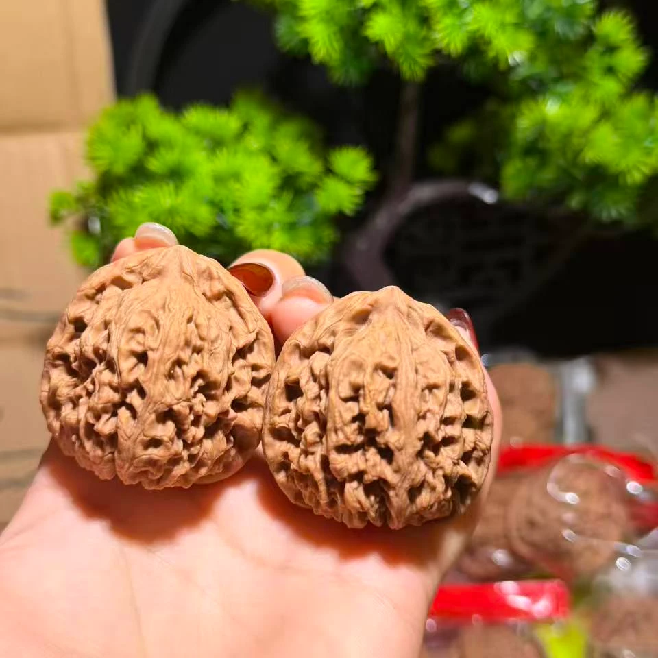 核桃文玩虎头、蛤蟆头、南疆石