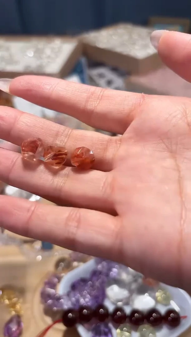 未镶嵌手串水晶R84胶花八角一个