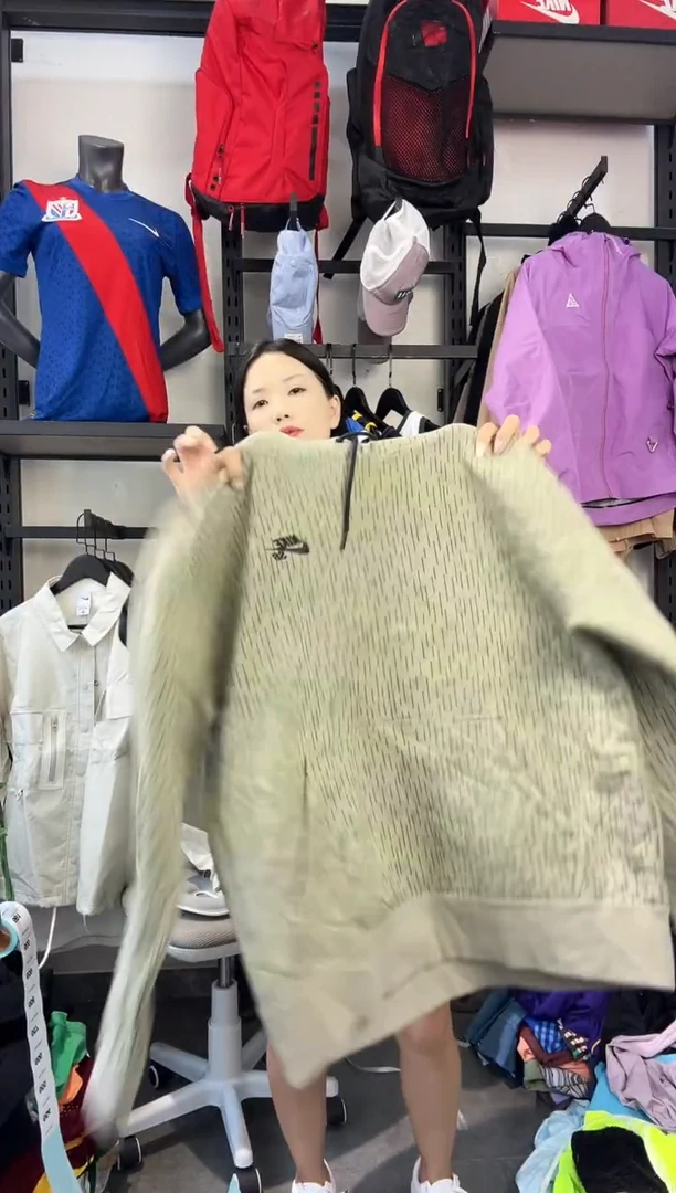 654编码 瑕疵款直播间过款为准 尺码M