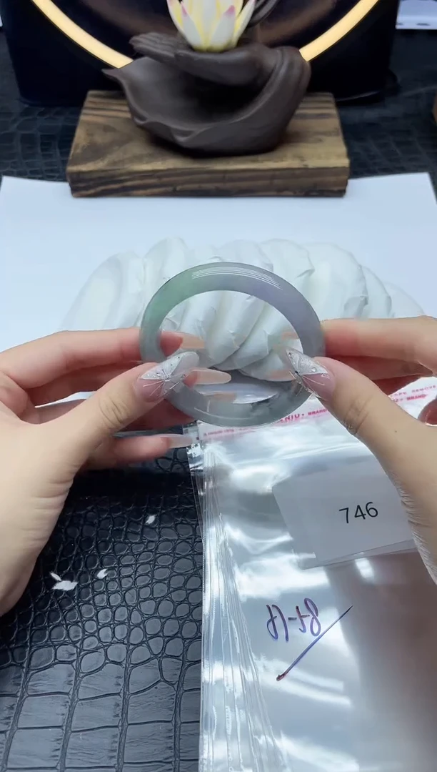 未镶嵌手镯翡翠翡翠手镯一物一图746