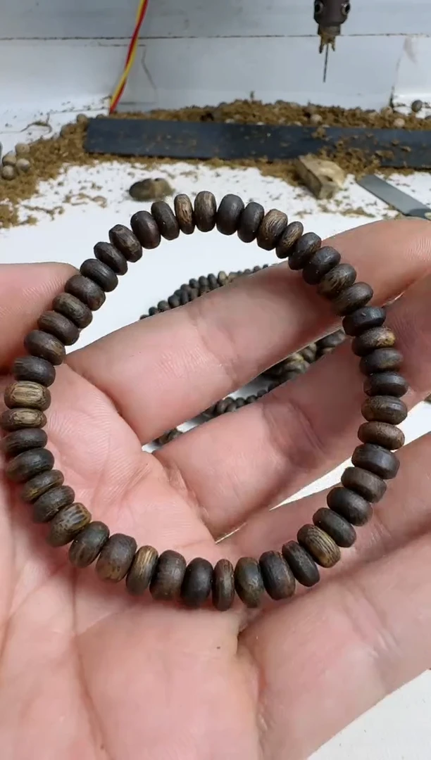 【闪购商品】沉香手串乌身0.8规格单圈5克算盘珠