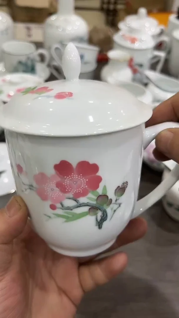 微瑕湖南醴陵釉下五彩陶瓷