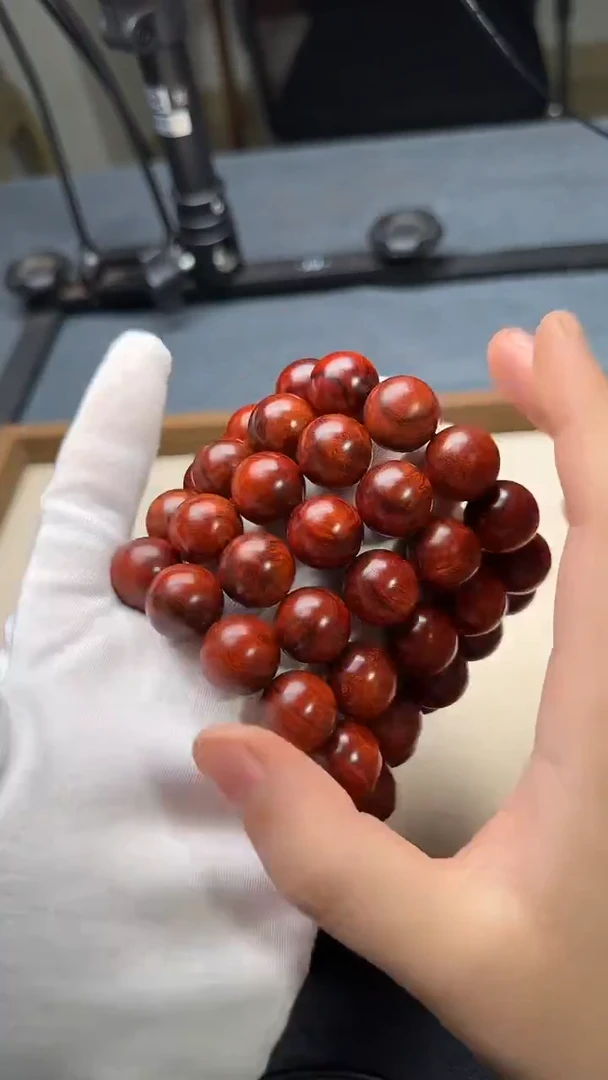 手串/手链小叶紫檀小叶紫檀瘤疤泥料1.8