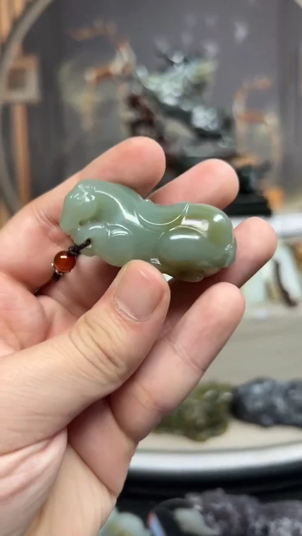 未镶嵌和田玉挂件挂件
