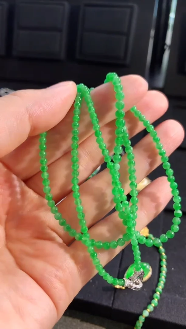 【闪购商品】翡翠颈饰未镶嵌珠串