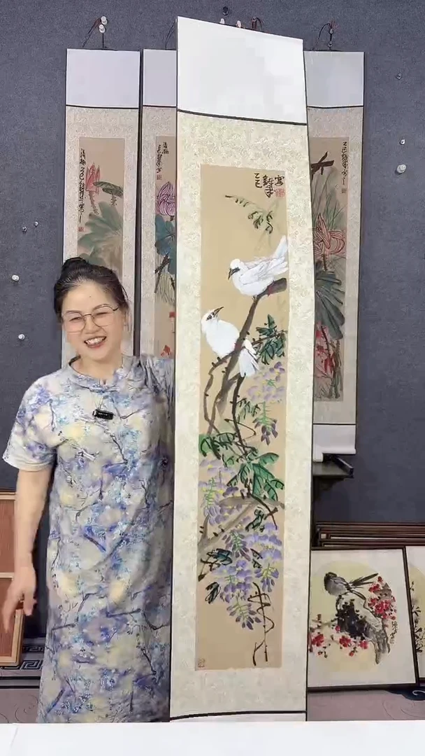 国画顾*175*32吴铁成手绘卷轴