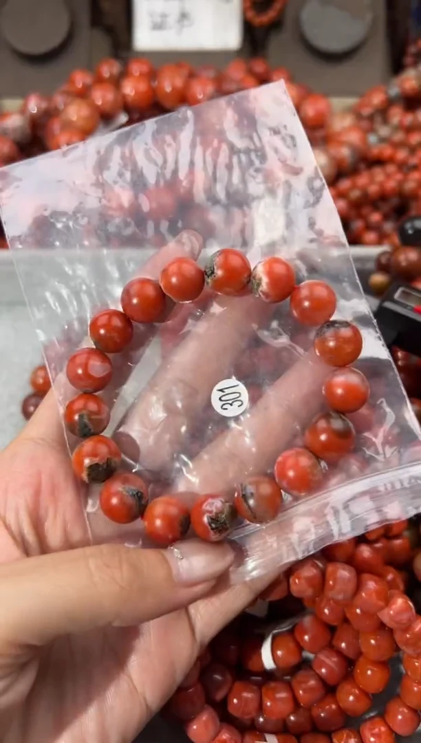 未镶嵌手串南红玛瑙12+