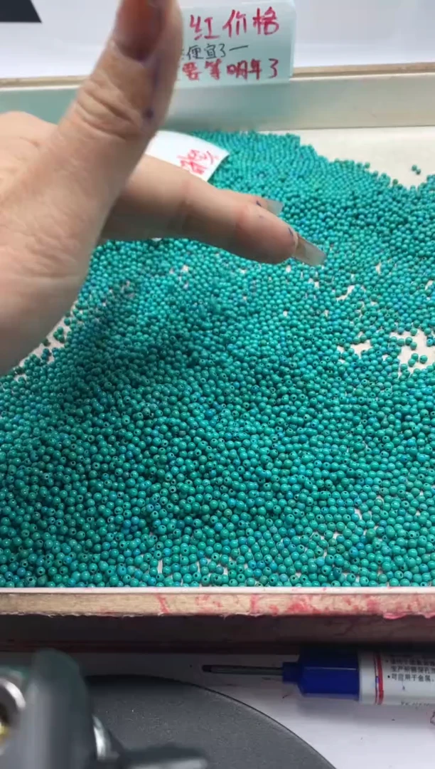 【闪购商品】玛瑙/玉髓颈饰未镶嵌w410高瓷绿*松3mm*100颗