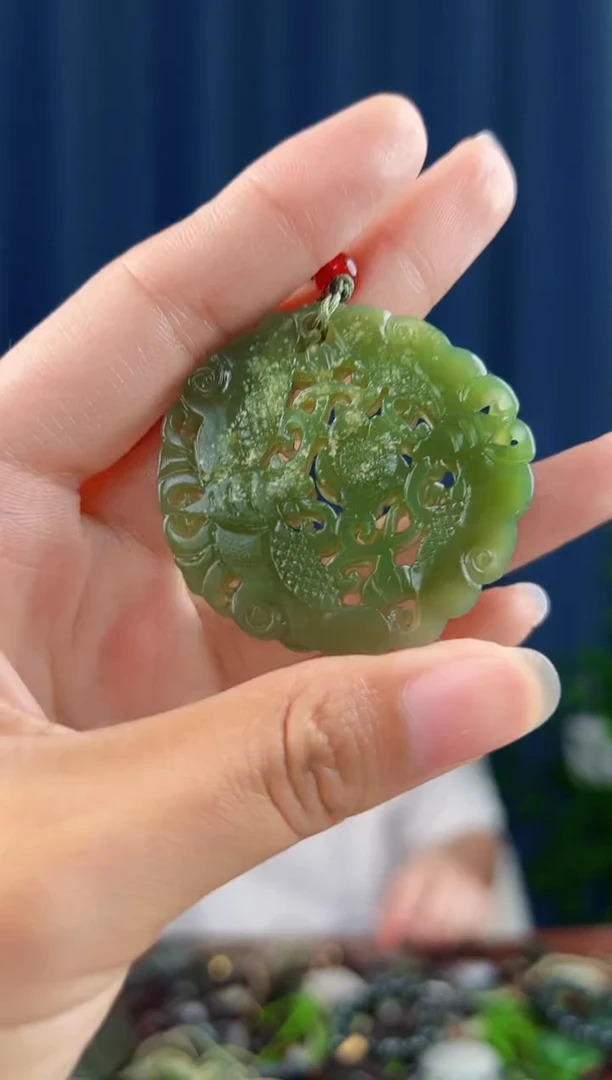 未镶嵌和田玉挂件拍一发一，多样性发货