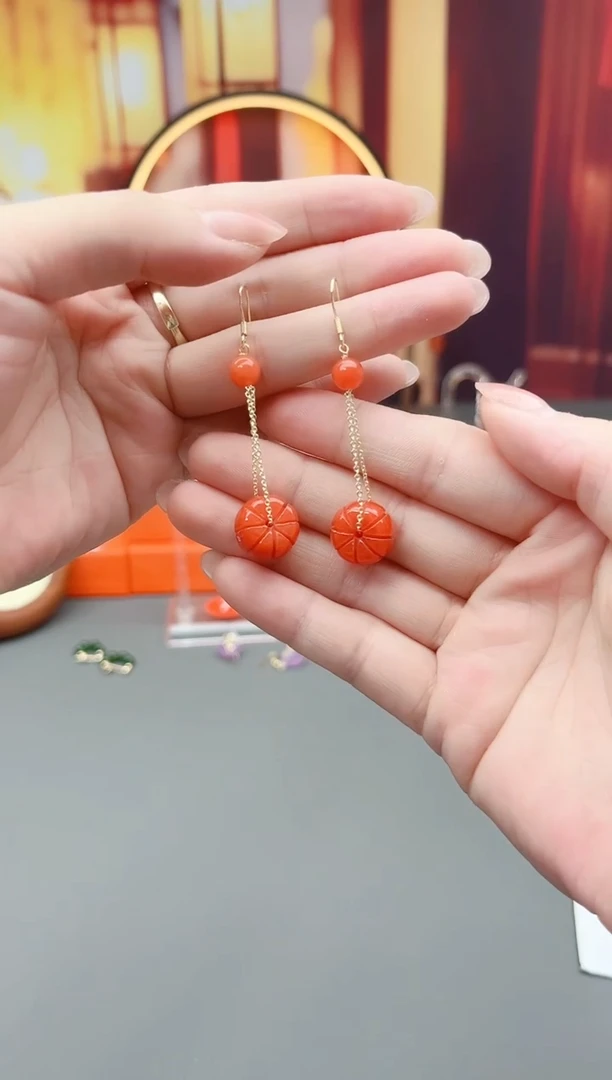 银S925镶嵌石英质玉（非洲翠）耳钉317