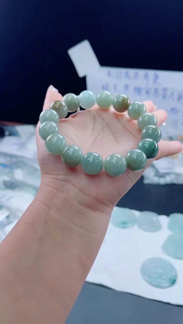 未镶嵌定制翡翠珠串