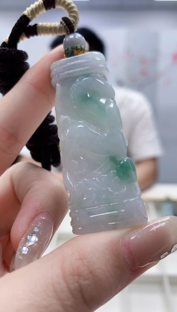 未镶嵌定制翡翠5028jw-毛货挂件32