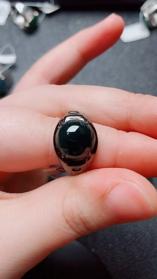 翡翠戒指银S925镶嵌翡翠