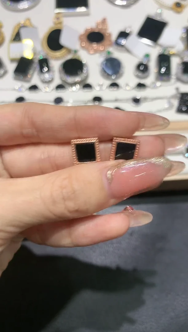 【闪购商品】翡翠吊坠(不含链)银S925镶嵌10多人多样性随机发货1件