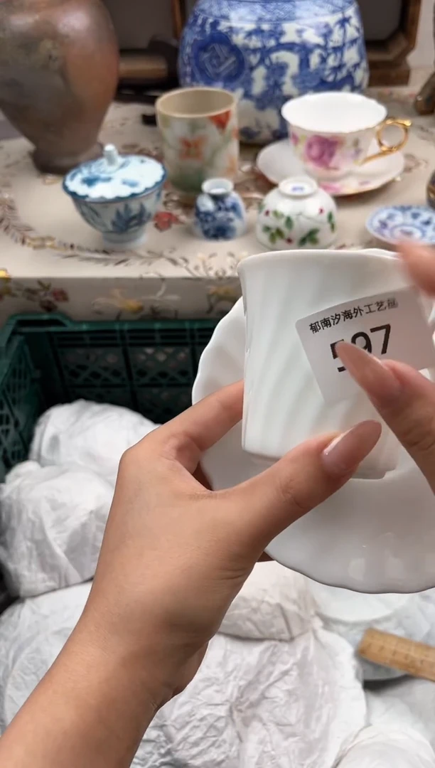 瓷片雨*E         597