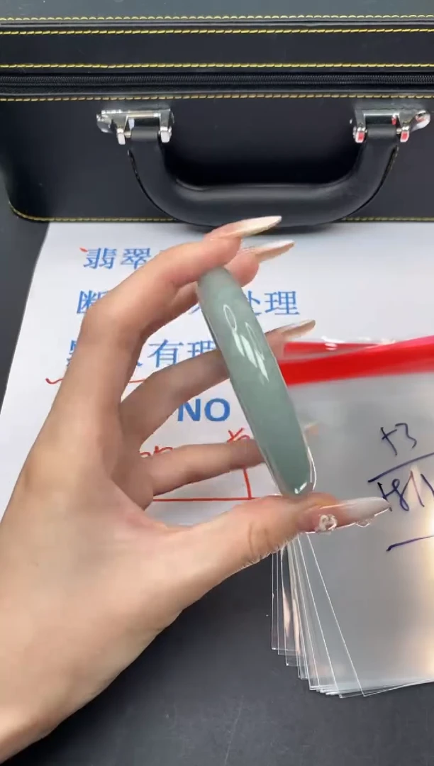 未镶嵌手镯翡翠有瑕疵 no退换--53