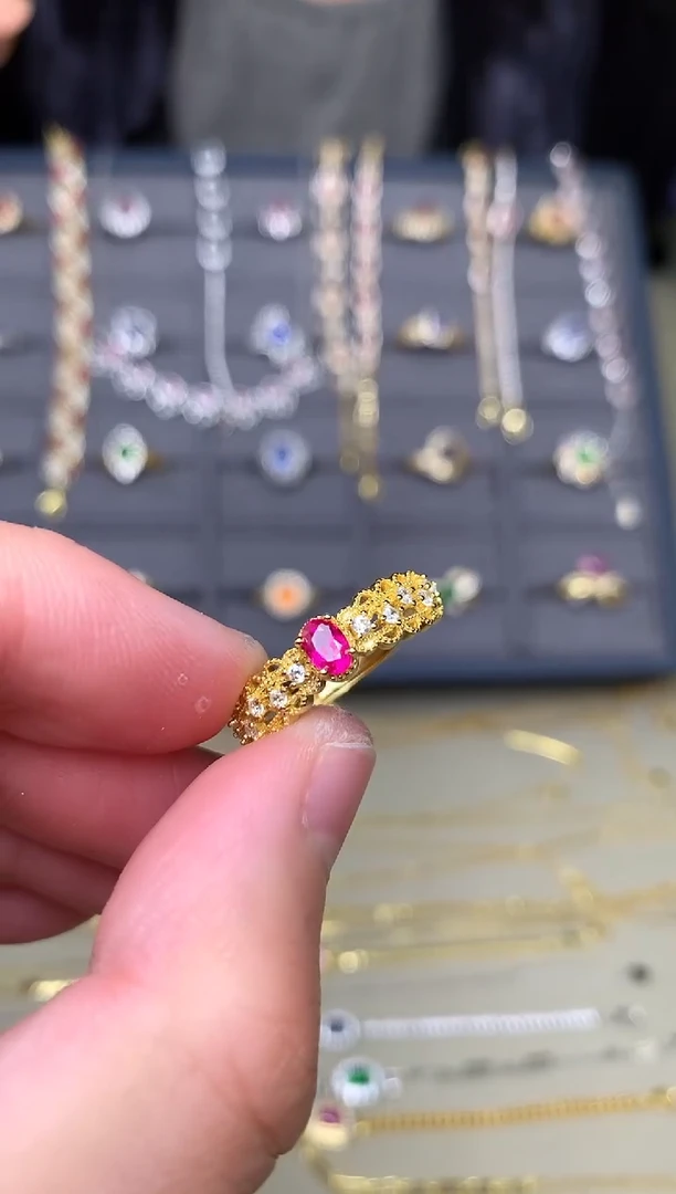 银S925镶嵌戒指红宝石戒指