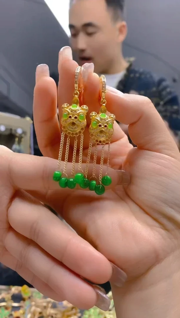 【闪购商品】翡翠耳饰合金170翡翠耳包