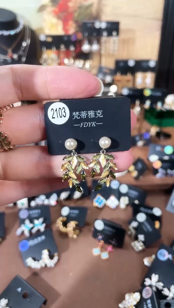 合金925银锆石梵2103