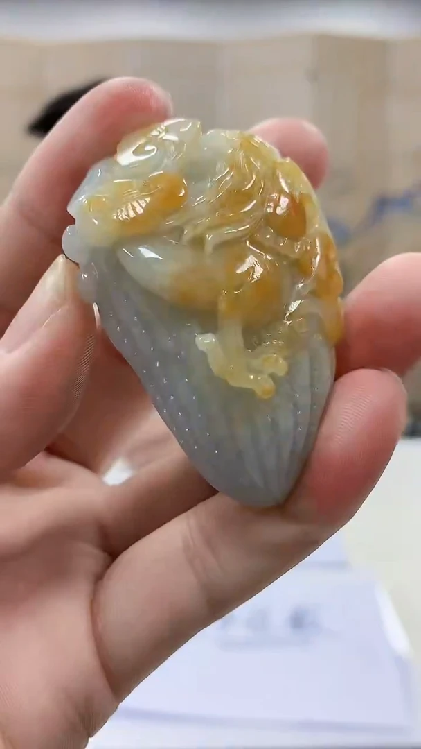 【闪购商品】定制翡翠未镶嵌5152bb-毛货挂件40