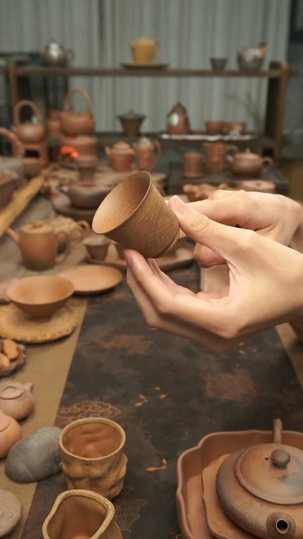 原矿老岩泥 跳刀螺旋纹闻香杯