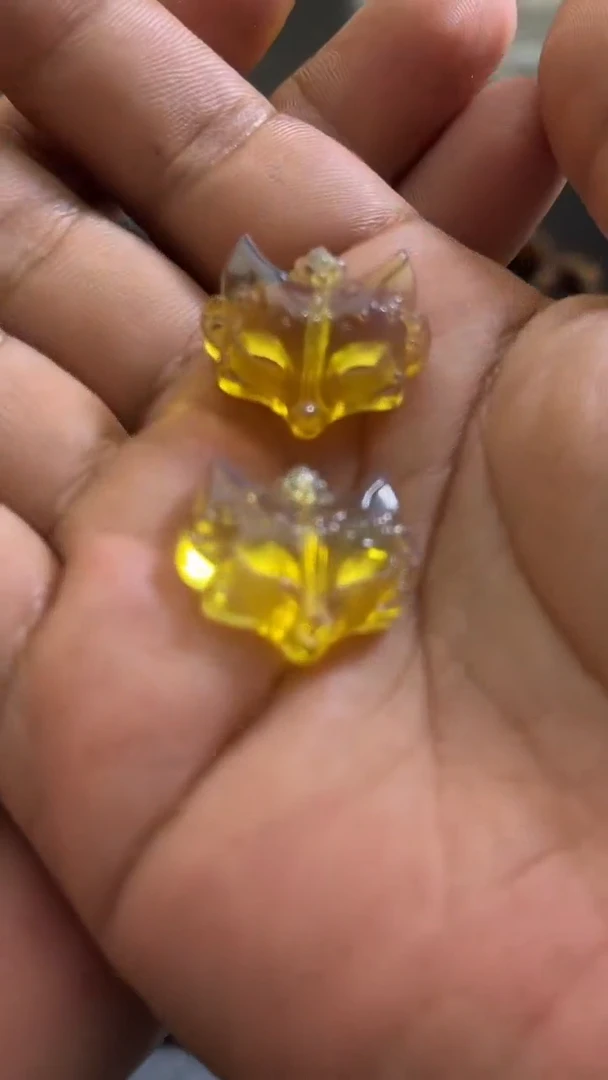 裸石琥珀未镶嵌.***?7