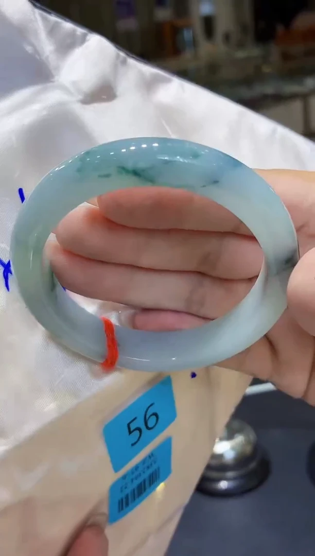 未镶嵌手镯翡翠翡翠手镯