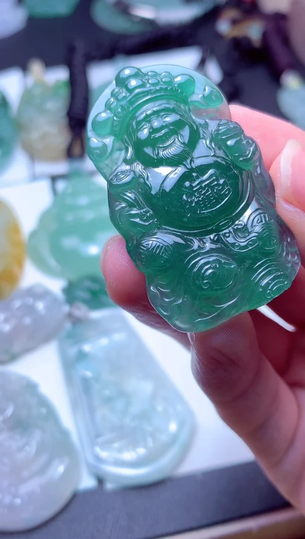 颈饰未镶嵌翡翠天然A货翡翠