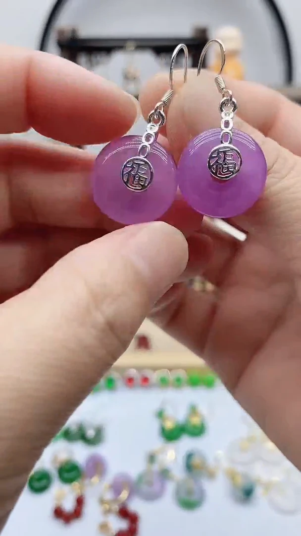 银S925镶嵌石英质玉（天山翠）耳饰205