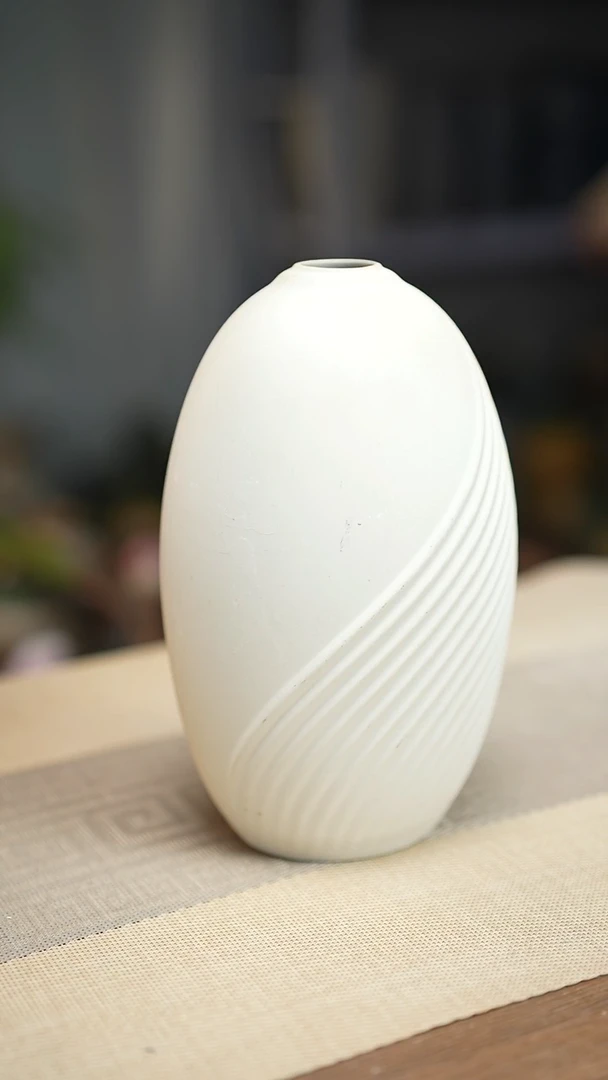 花器斜纹水滴高26