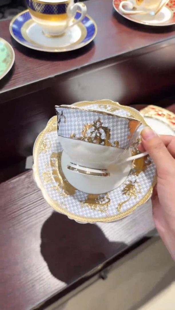 瓷片220毫升杯碟 福利款