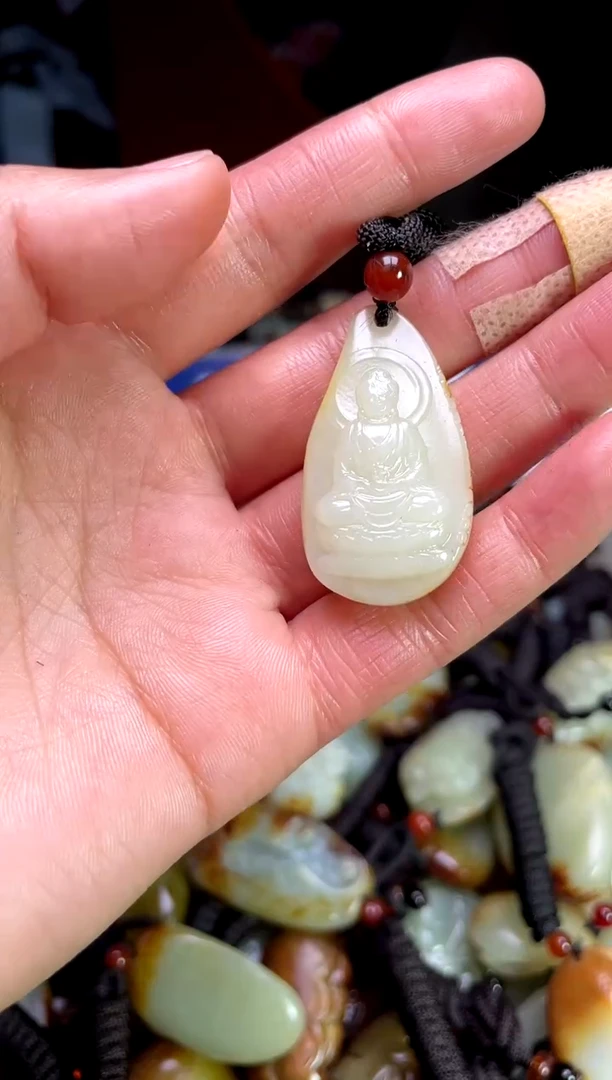 【闪购商品】和田玉颈饰未镶嵌123