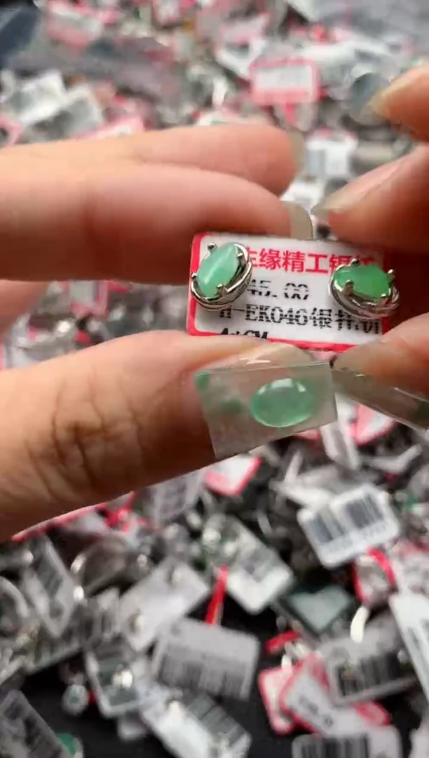 银S925镶嵌戒指翡翠天然A货缅甸翡翠