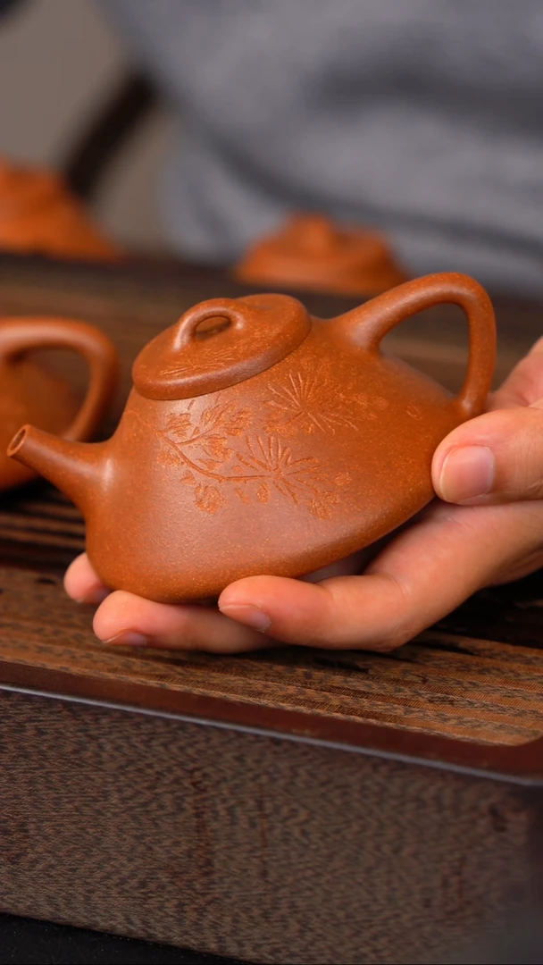 茶壶紫砂✧勇瓢刻菊花