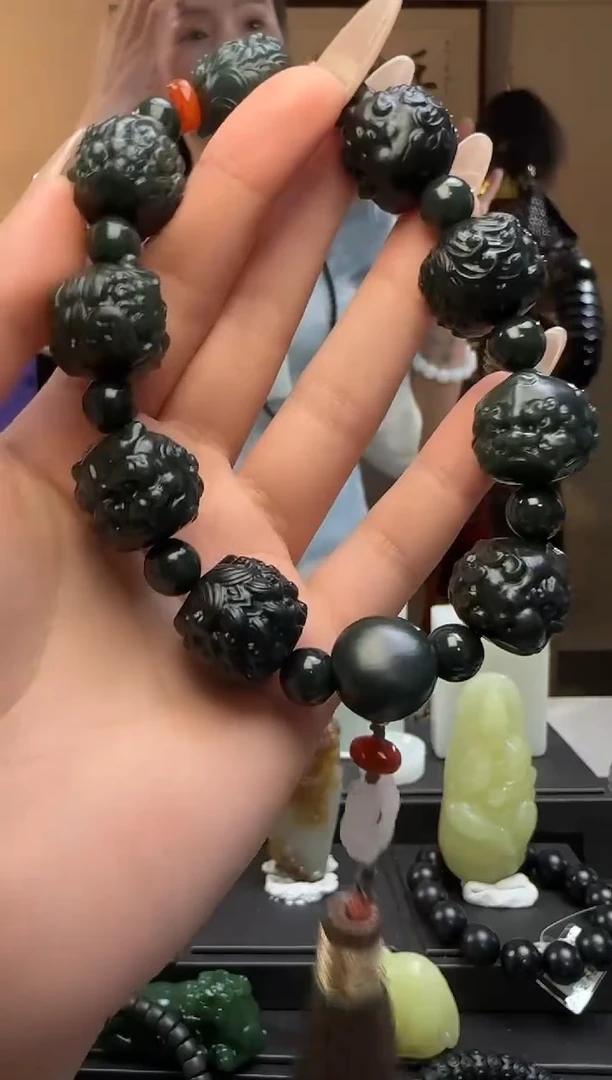 【闪购商品】和田玉青玉九子未镶嵌手持