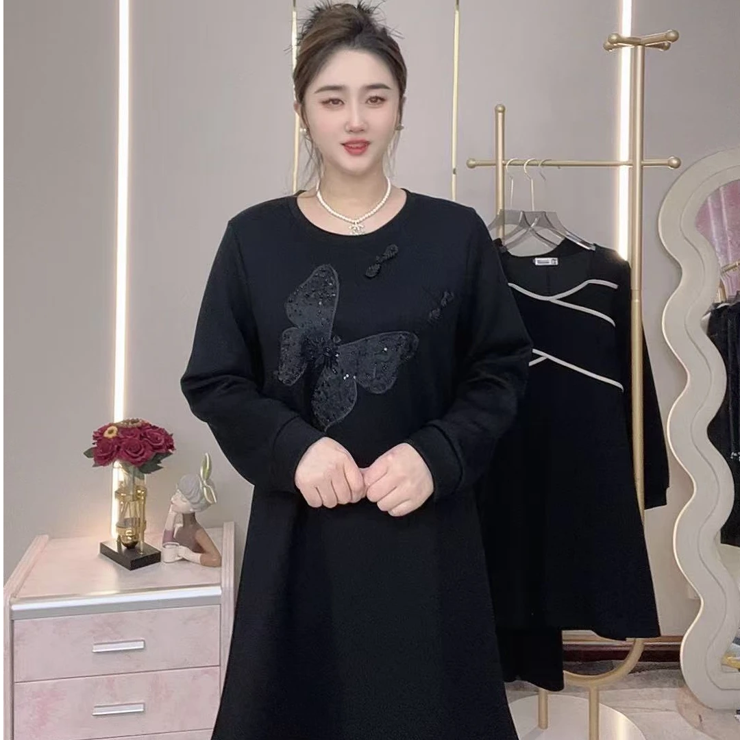 新款复古风盘扣新中式宽松遮肉时尚气质连衣裙