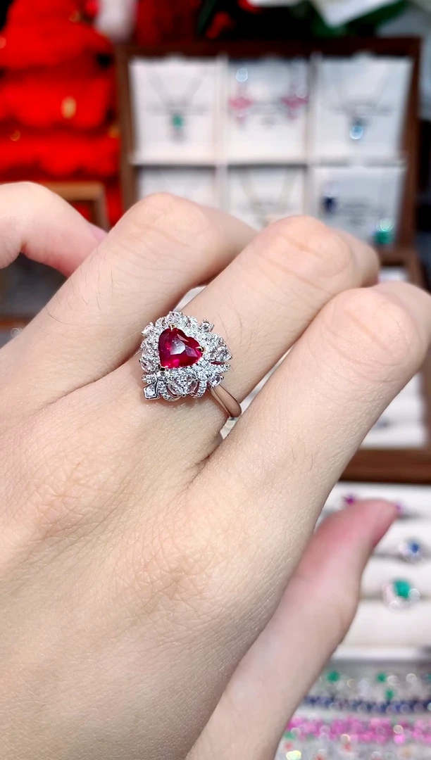 18K金镶嵌戒指红宝石1ct/天然宝石/七天无理由