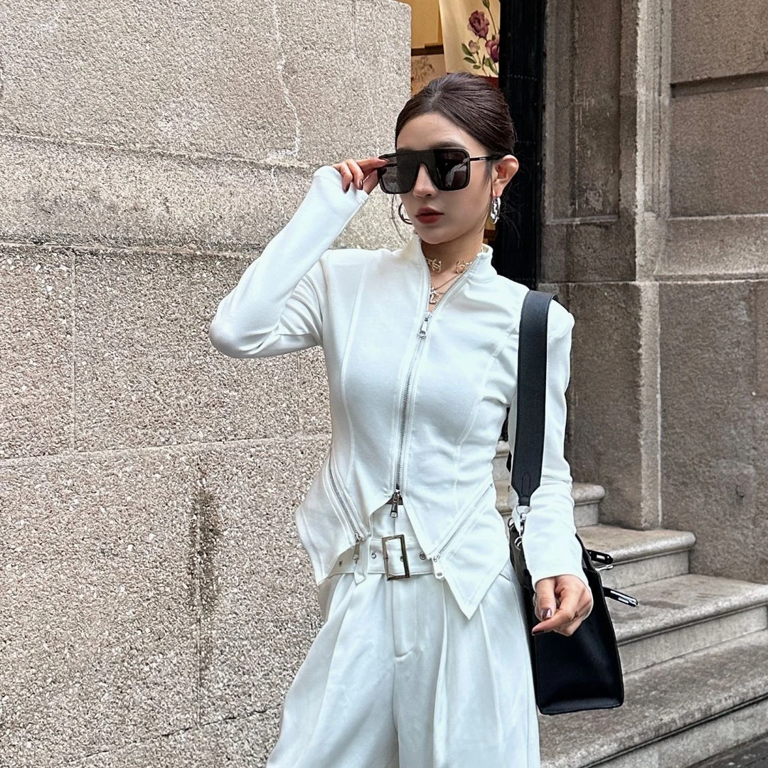 80711赫拉家春款白色外套显瘦长袖运动针织时尚休闲打底