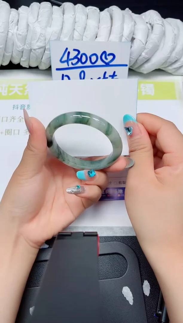 石英岩玉手镯合金25-52