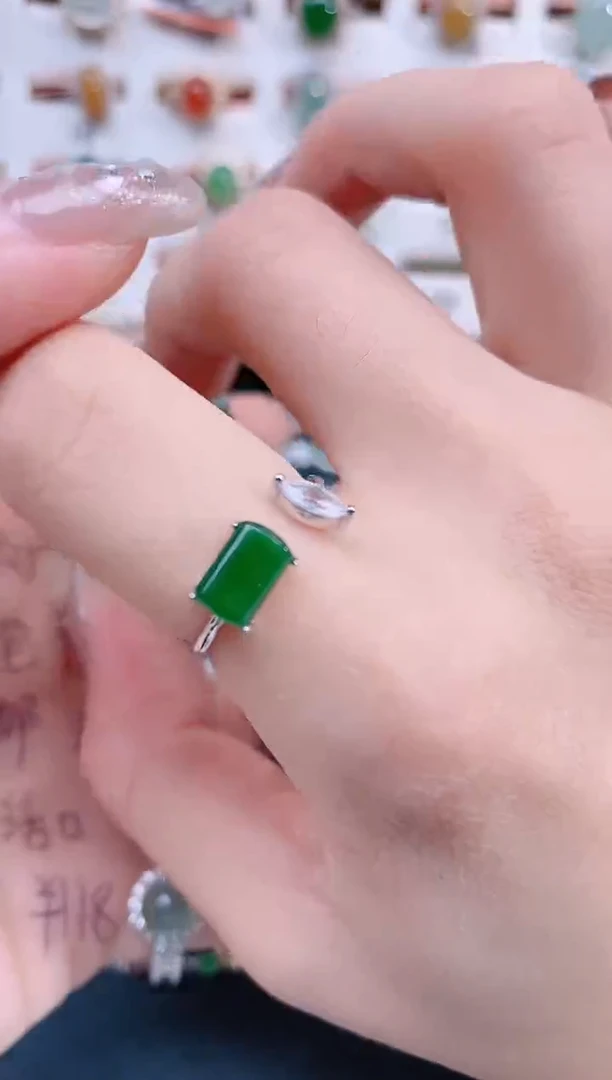 银S925镶嵌戒指翡翠天然翡翠