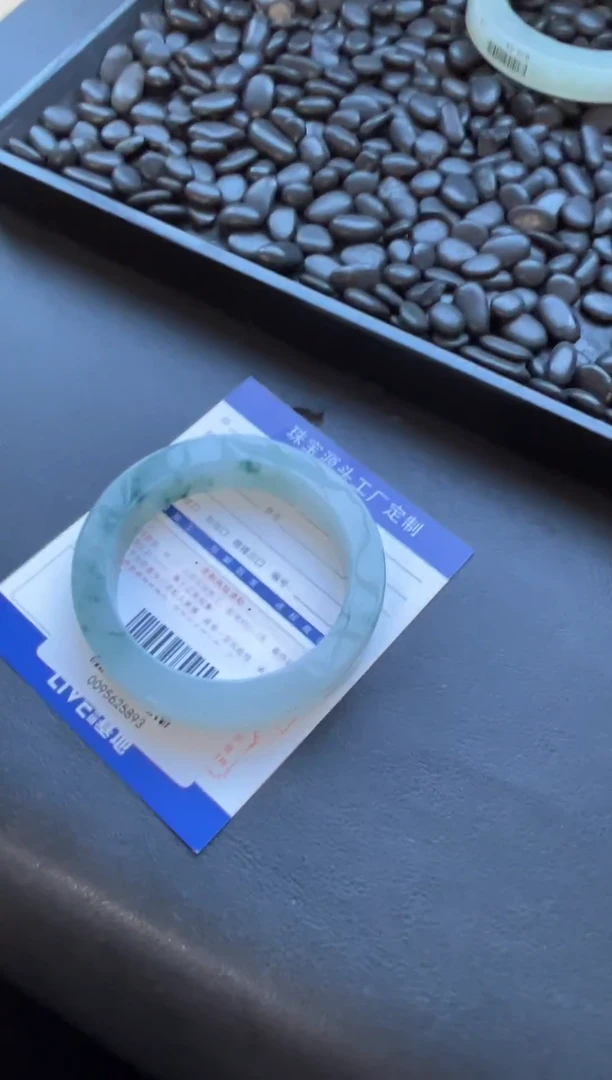 【闪购商品】定制翡翠手镯未镶嵌定制不退不换