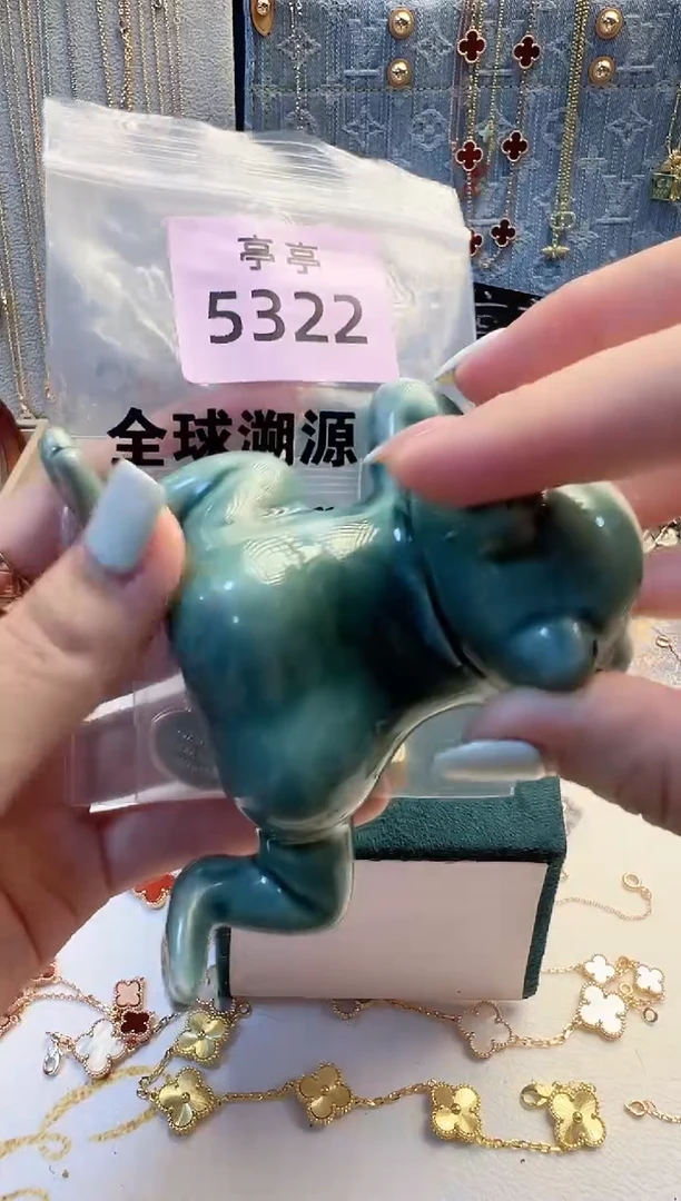 瓷片┈****゛彧贤聚宝阁彧贤聚宝阁