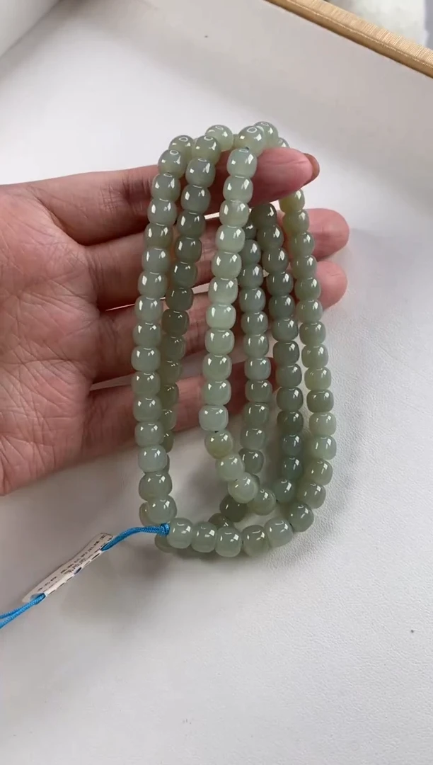 颈饰未镶嵌和田玉老型珠珠串