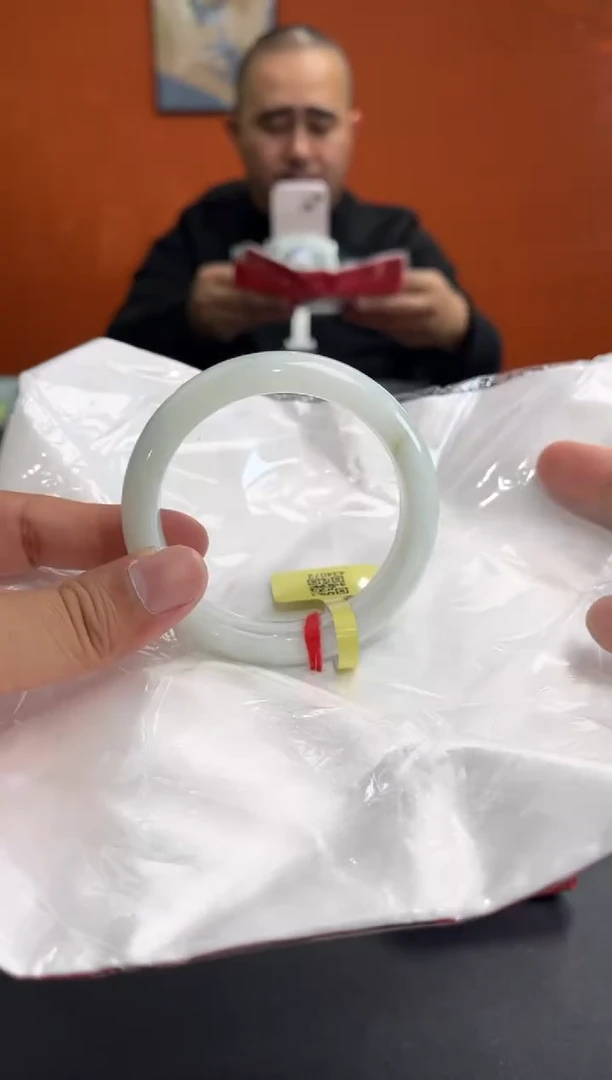 未镶嵌手镯翡翠6 58