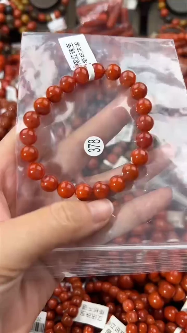南红玛瑙手串未镶嵌8+