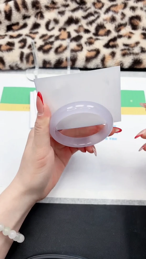 【闪购商品】石英质玉手镯未镶嵌169-59