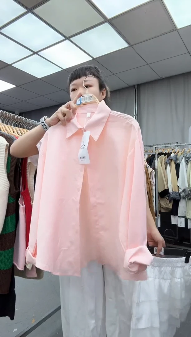 单衬衣大哥家漂亮衣服漂亮颜色