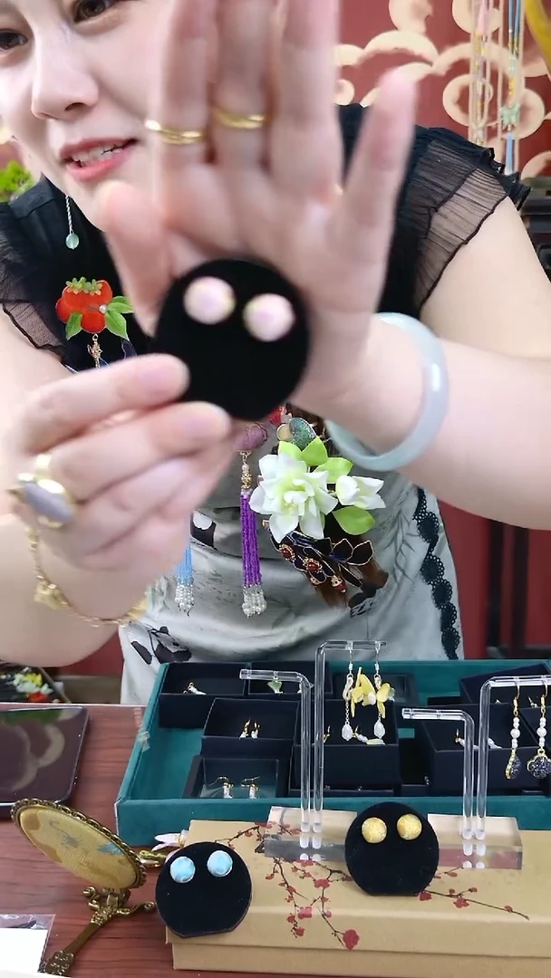 刺绣宋锦耳钩002