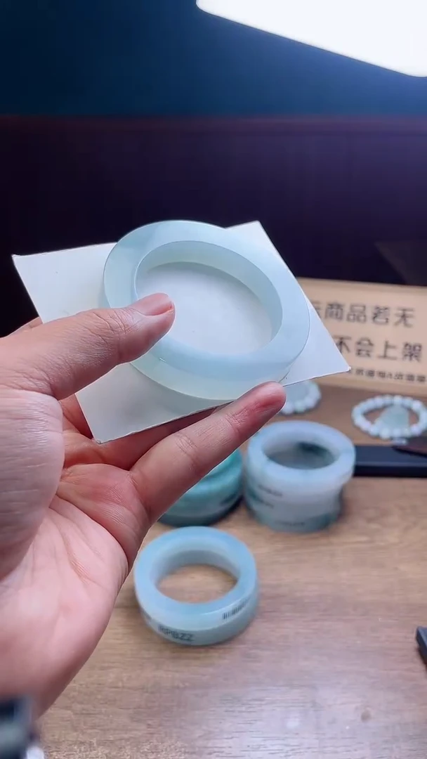 定制翡翠手镯未镶嵌王*定制