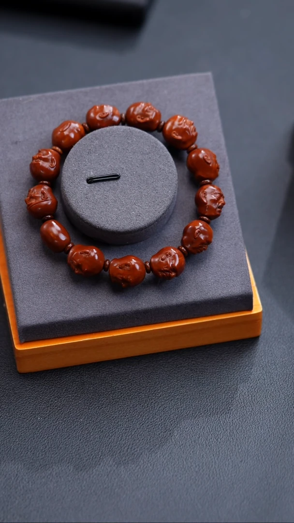 手串橄榄核?**、 橄榄核